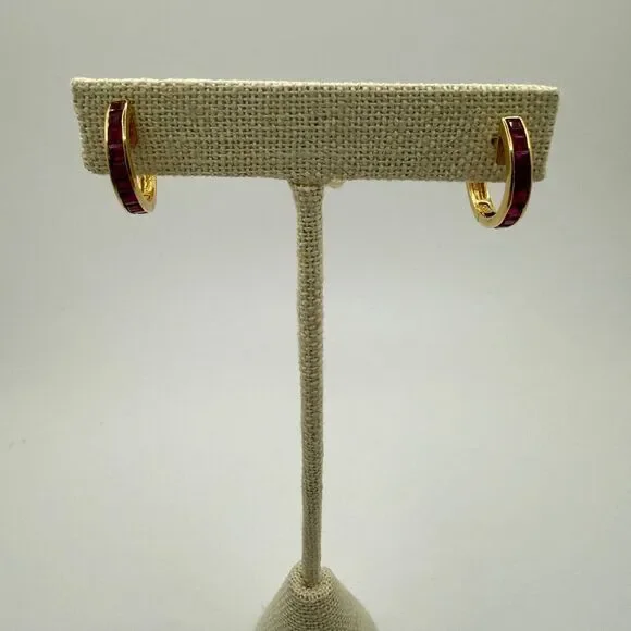 Stunning channelāset, princess cut RUBY huggie hoop earrings,14kt yellow gold - Picture 7 of 16